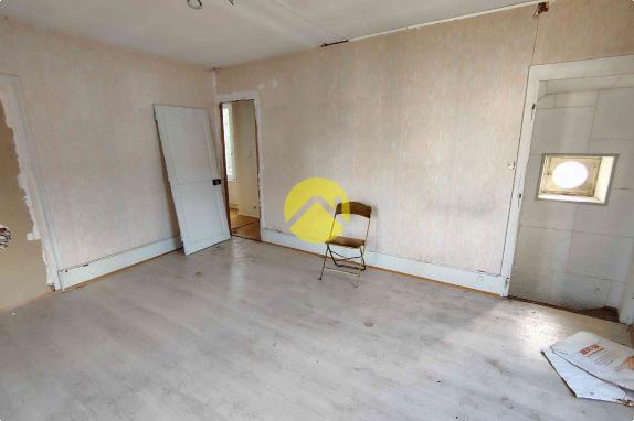 IMMEUBLE COMMERCE + HABITATION