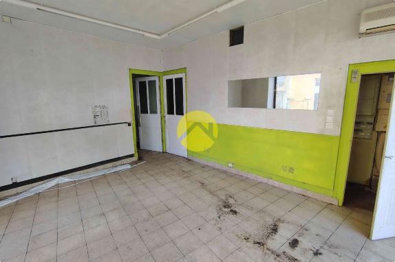 IMMEUBLE COMMERCE + HABITATION