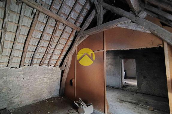 IMMEUBLE COMMERCE + HABITATION