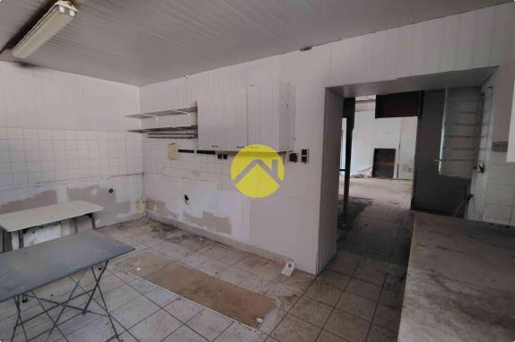 IMMEUBLE COMMERCE + HABITATION