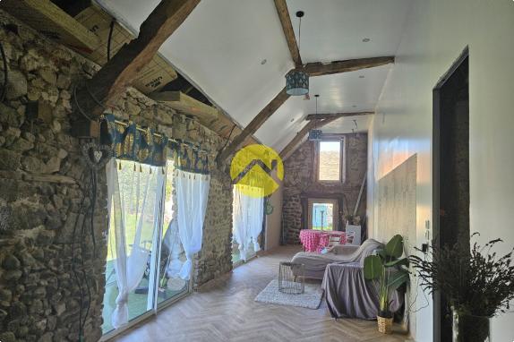 MAISON FAMILIALE RENOVEE