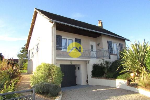 Maison lumineuse et bien entretenue