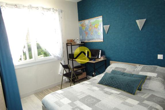 Maison lumineuse et bien entretenue