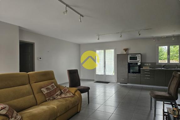  Maison récente de plain-pied 