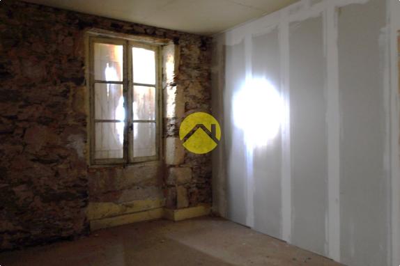 Maison de bourg avec jardin 