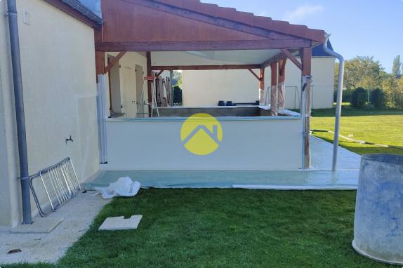 POSEZ VOS VALISES DANS CE PAVILLON 