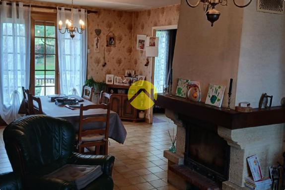 Maison familiale proche ville