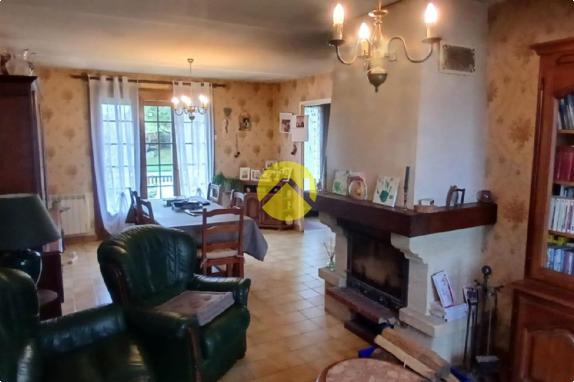 Maison familiale proche ville