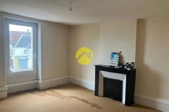 Maison avec local commercial 120 m²