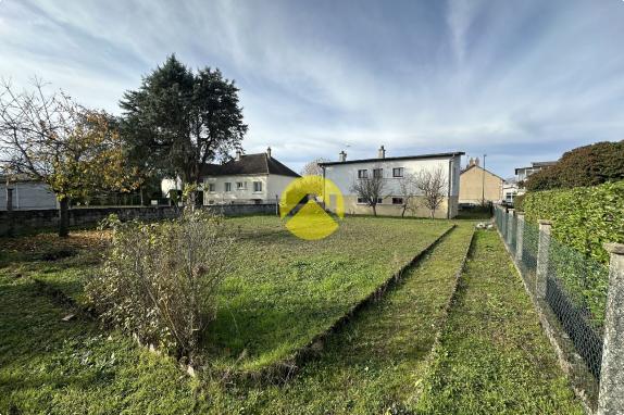 PAVILLON SUR SOUS-SOL A RENOVER