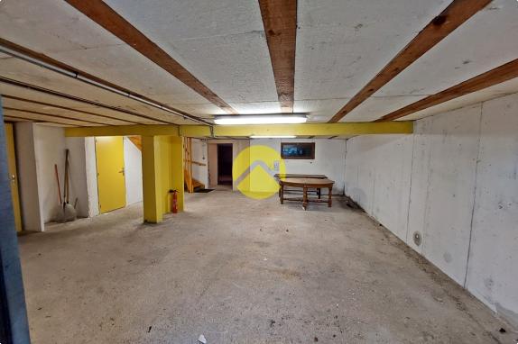 PAVILLON SUR SOUS-SOL + TERRAIN