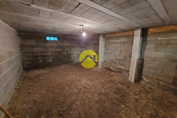 PAVILLON SUR SOUS-SOL + TERRAIN