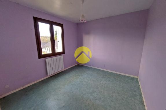 PAVILLON SUR SOUS-SOL + TERRAIN