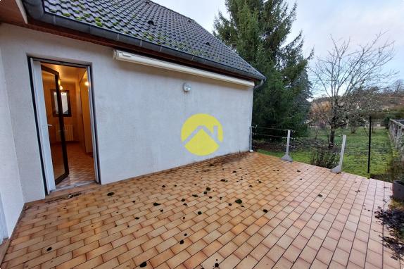 PAVILLON SUR SOUS-SOL + TERRAIN