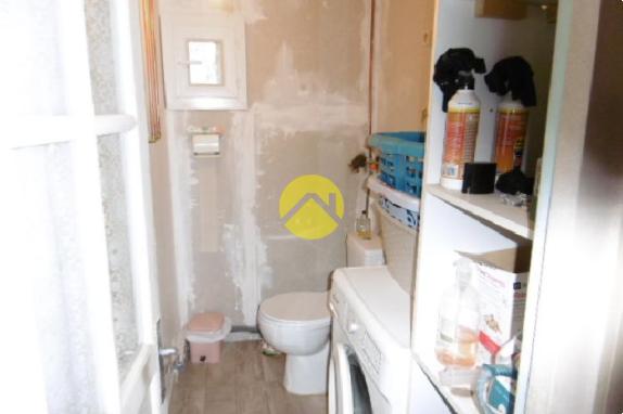 Deux maisons + grand atelier