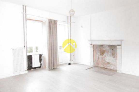 Deux maisons + grand atelier