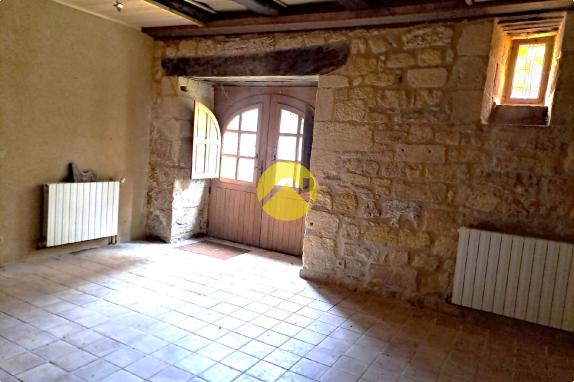 dans VILLAGE MEDIEVAL