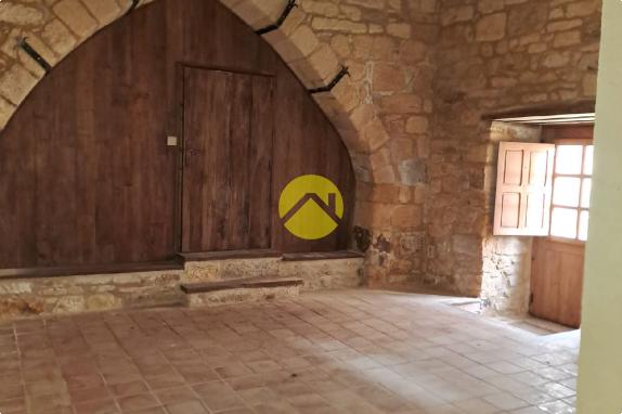 dans VILLAGE MEDIEVAL