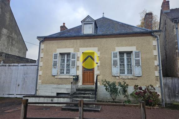 MAISON DE BOURG A RENOVER