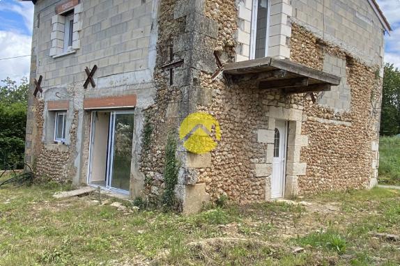 Charmante maison à finir