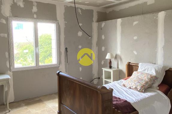 Charmante maison à finir