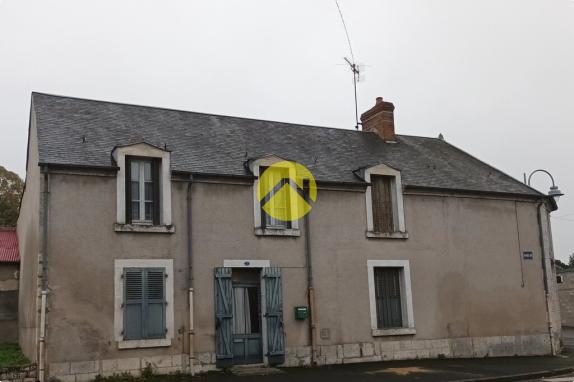 URGENT !! MAISON COUR ET GARAGES