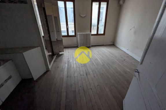 APPARTEMENT HYPER CENTRE A RENOVER