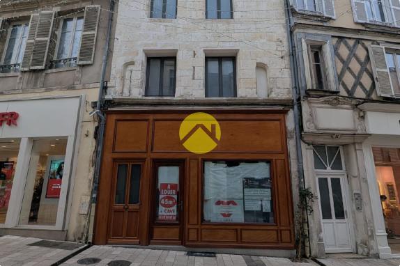 APPARTEMENT HYPER CENTRE A RENOVER