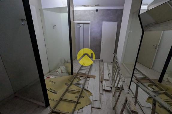 APPARTEMENT HYPER CENTRE A RENOVER