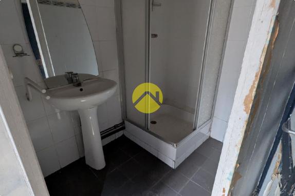 Apt type 5 hyper centre.