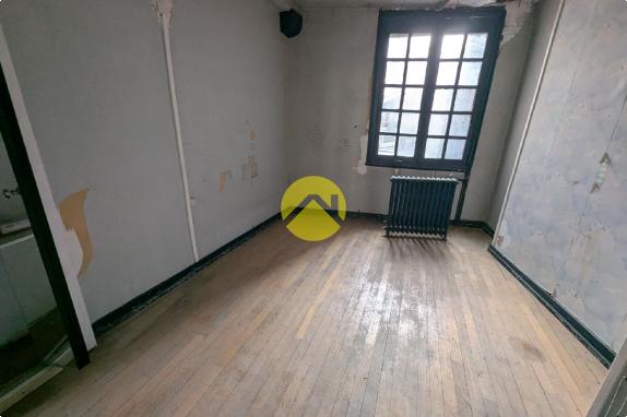 Apt type 5 hyper centre.