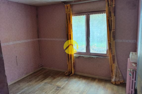 MAISON DE VILLAGE PAISIBLE