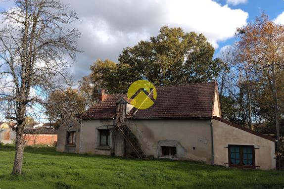 MAISON DE VILLAGE PAISIBLE