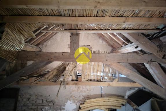 MAISON DE VILLAGE PAISIBLE