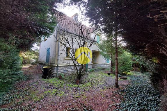 MAISON À RÉNOVER-BÂTIMENT-TERRAINS