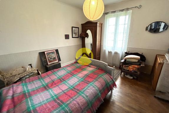 MAISON CHARMANTE 230 M2