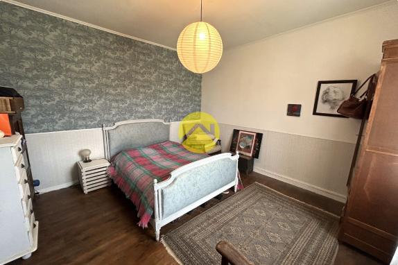 MAISON CHARMANTE 230 M2