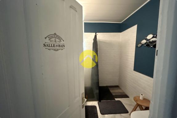 MAISON CHARMANTE 230 M2