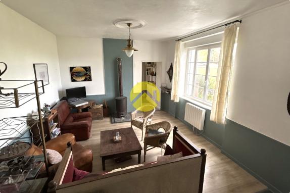 MAISON CHARMANTE 230 M2