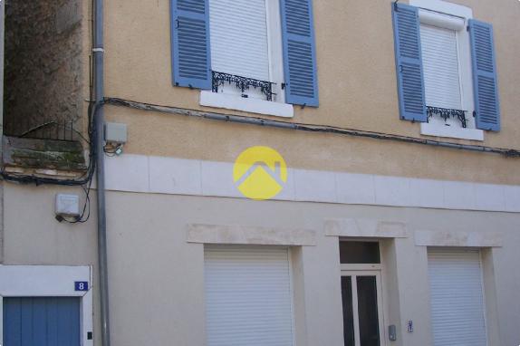 GRANDE MAISON RENOVEE AVEC GOUT