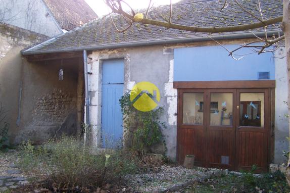 GRANDE MAISON RENOVEE AVEC GOUT