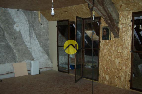 GRANDE MAISON RENOVEE AVEC GOUT