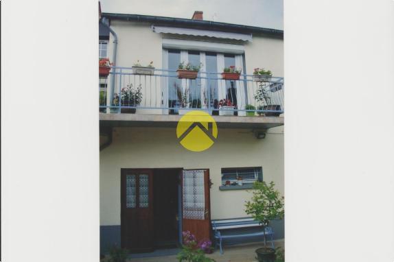 GRANDE MAISON RENOVEE AVEC GOUT