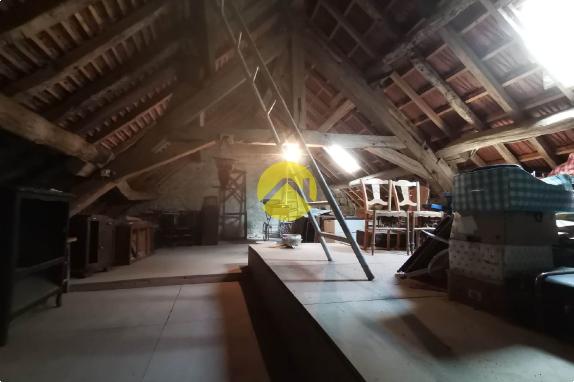 2 Maisons + 2 granges