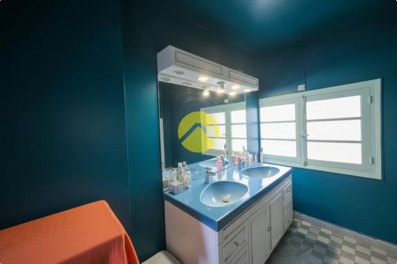 grande maison habitable de suite 