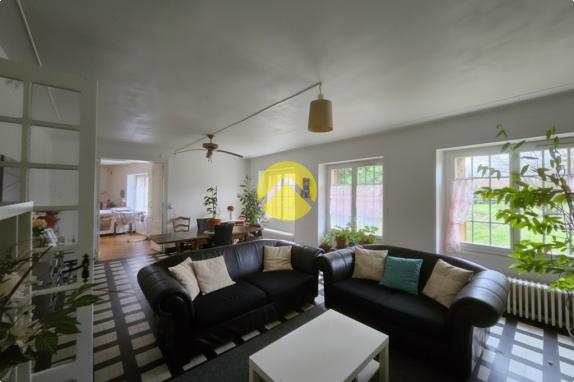 grande maison habitable de suite 