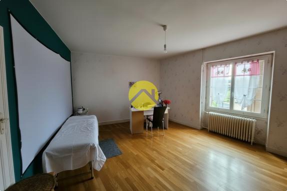 grande maison habitable de suite 