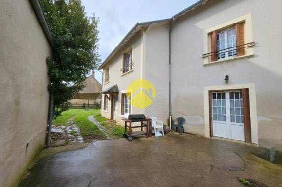 grande maison habitable de suite 