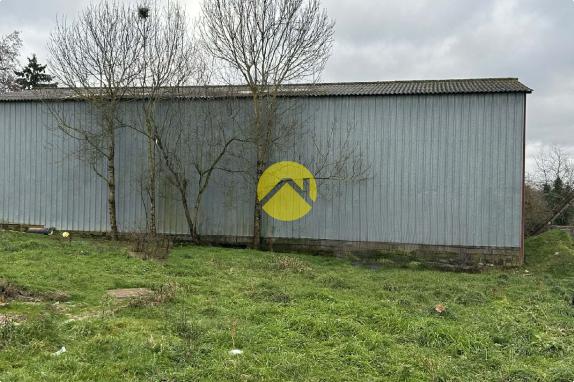  Fermette 1 hectare + Bâtiments