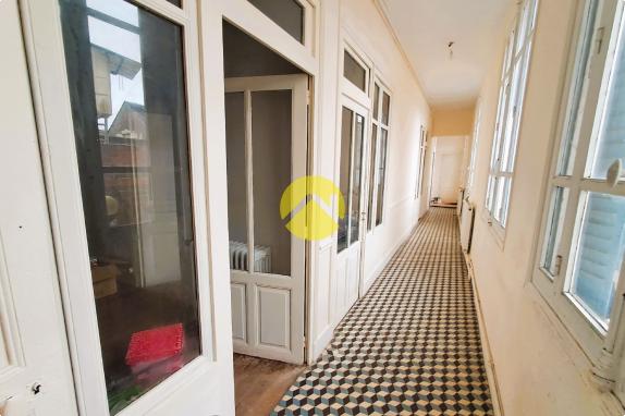 Maison avec beaucoup de potentiel